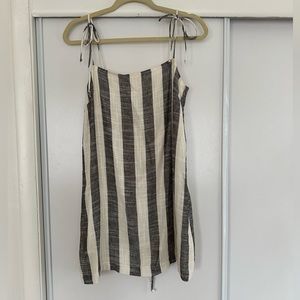 Skylar + Madison Linen Stripe Dress size M